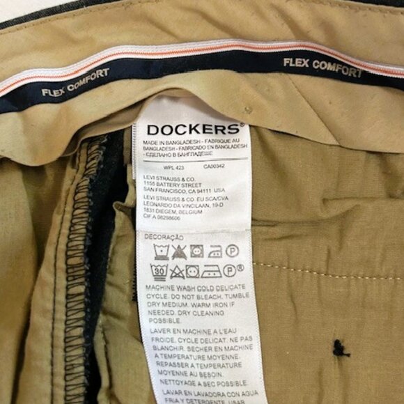 Dockers Mens Pants 34 30 Gray Flex Comfort Slim Fit Polyester Blend read - Picture 3 of 15